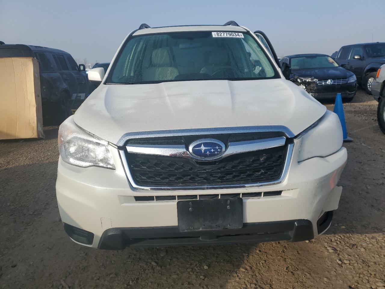 2015 Subaru Forester VIN JF2SJADC4FH831626 Copart auction photo, front end / side damage thumbnail 5