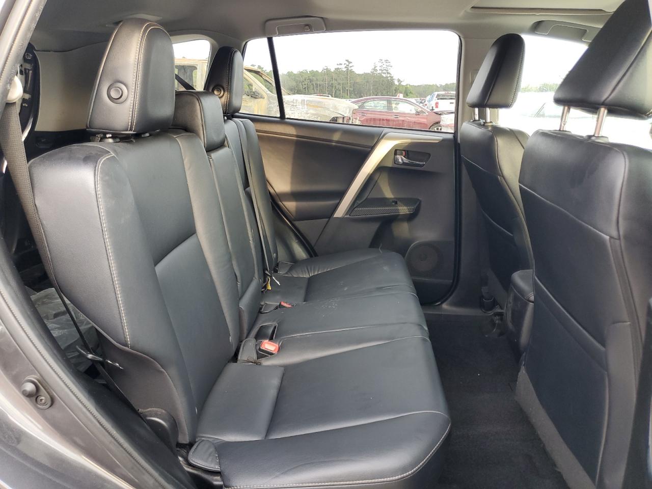 2015 Toyota RAV 4 VIN 2T3YFREV1FW214512 Copart auction photo, rear end damage thumbnail 11
