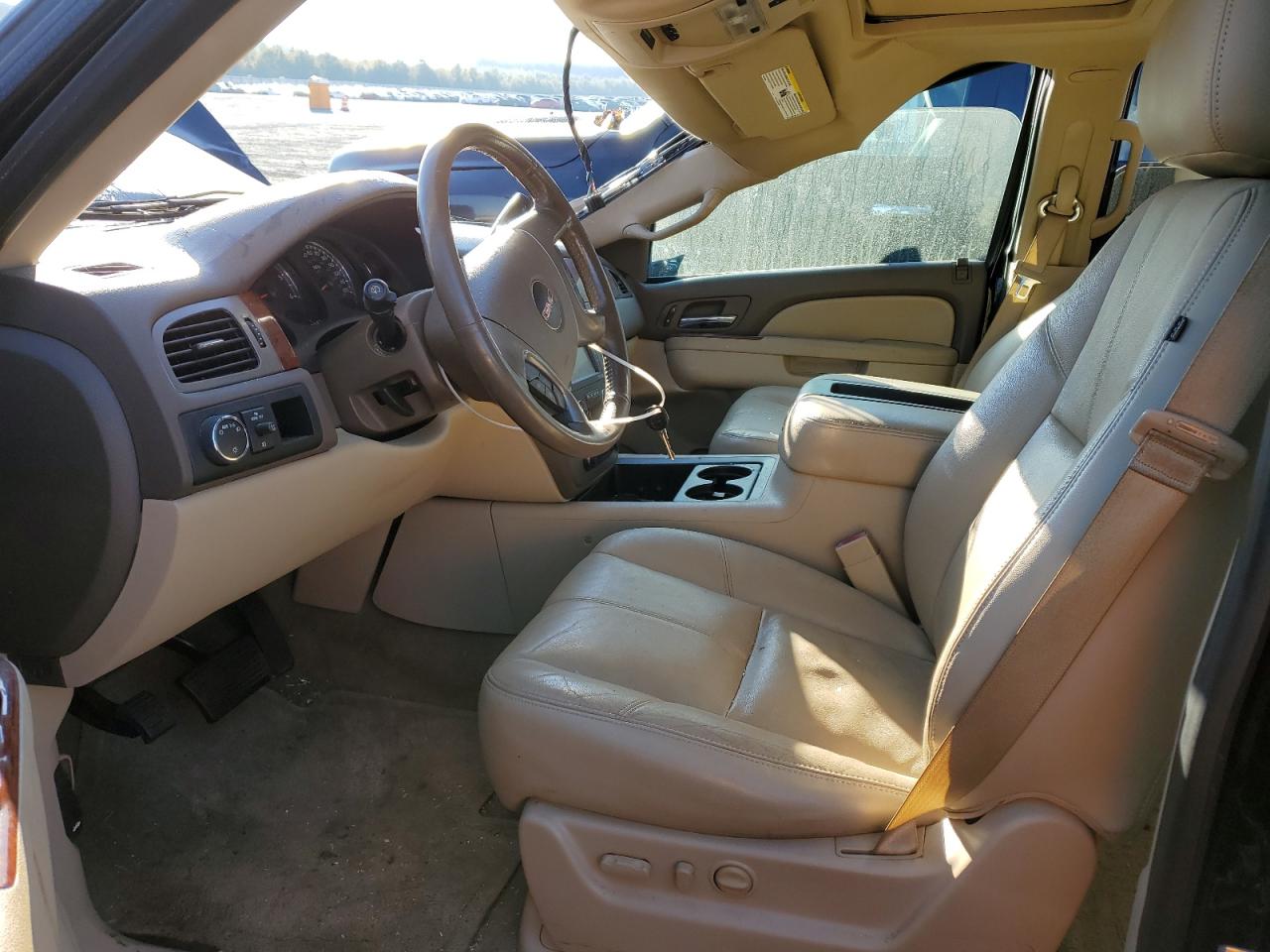 2013 GMC Yukon VIN 1GKS1CE04DR311520 Copart auction photo, top/roof damage thumbnail 7