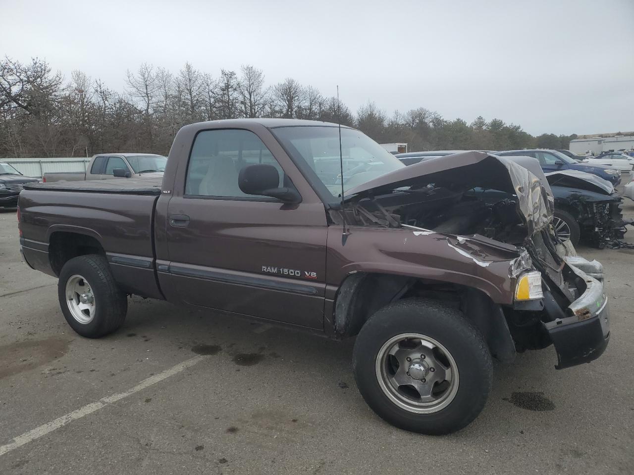 1998 Dodge RAM VIN 3B7HC16Y5WM295325 Copart auction photo, front end damage thumbnail 4