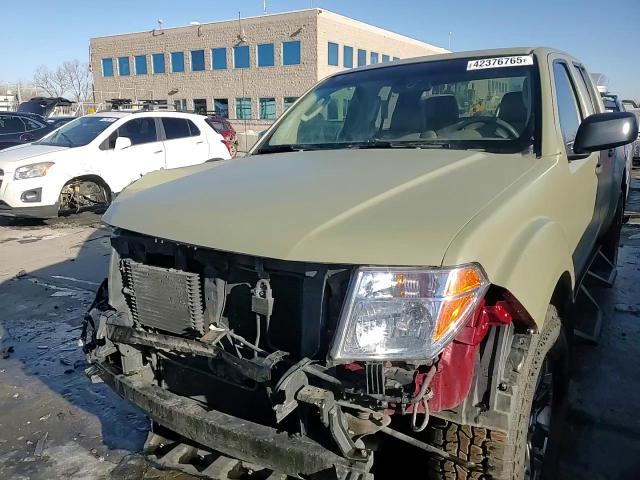 2007 Nissan Navara (Frontier) VIN 1N6AD07W07C446870 Copart auction photo, front end / side damage thumbnail 14
