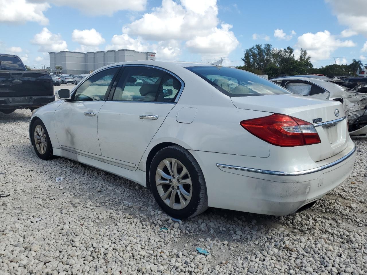 2013 Hyundai Genesis VIN KMHGC4DD9DU238045 Copart auction photo, rear end damage thumbnail 2
