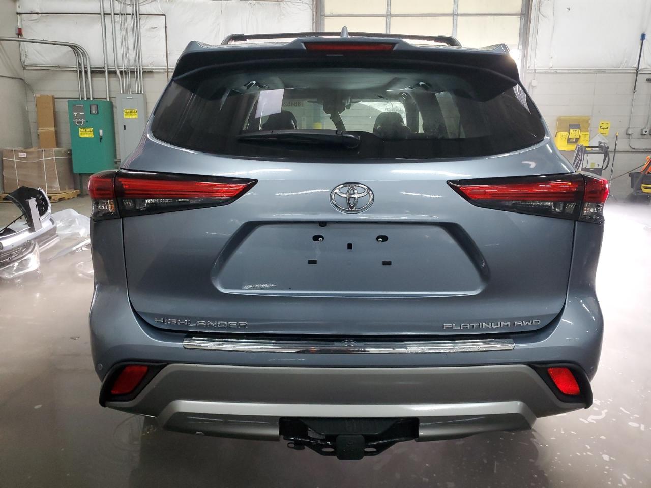 2022 Toyota Highlander VIN 5TDFZRBH6NS253075 Copart auction photo, front end / side damage thumbnail 6