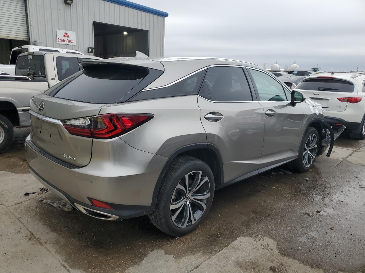 2022 Lexus RX VIN 2T2HZMAA9NC219927 Copart auction photo, front end damage thumbnail 3