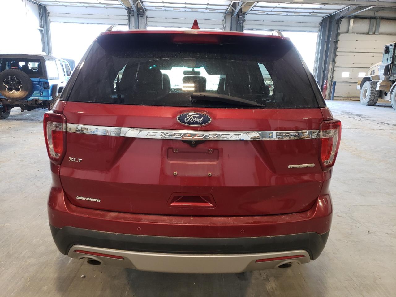 2016 Ford Explorer VIN 1FM5K7D80GGB04090 Copart auction photo, front end / rear end damage thumbnail 6