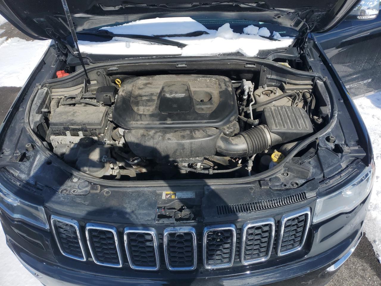 2017 Jeep Grand Cherokee VIN 1C4RJFBG3HC852967 Copart auction photo, side damage thumbnail 12