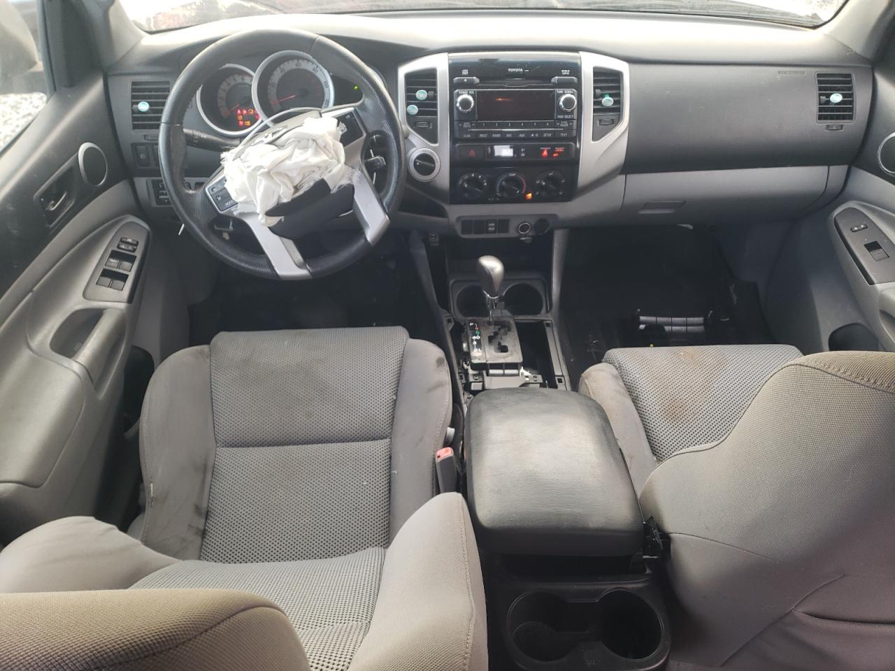 2012 Toyota Tacoma VIN 3TMLU4EN7CM084865 Copart auction photo, front end / side damage thumbnail 8