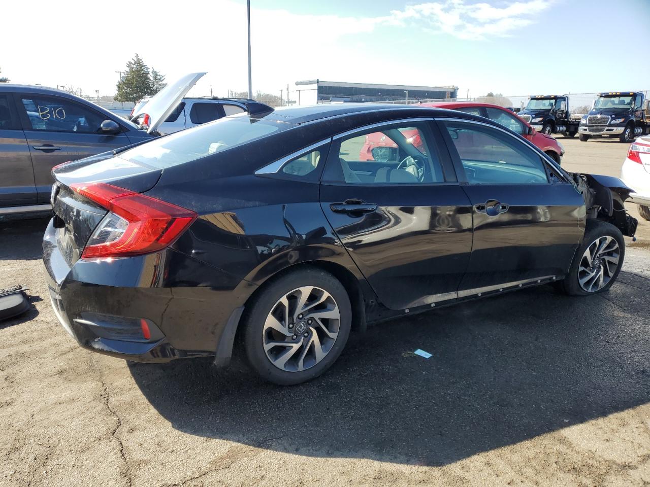 2017 Honda Civic VIN 19XFC2F73HE042702 Copart auction photo, front end / side damage thumbnail 3