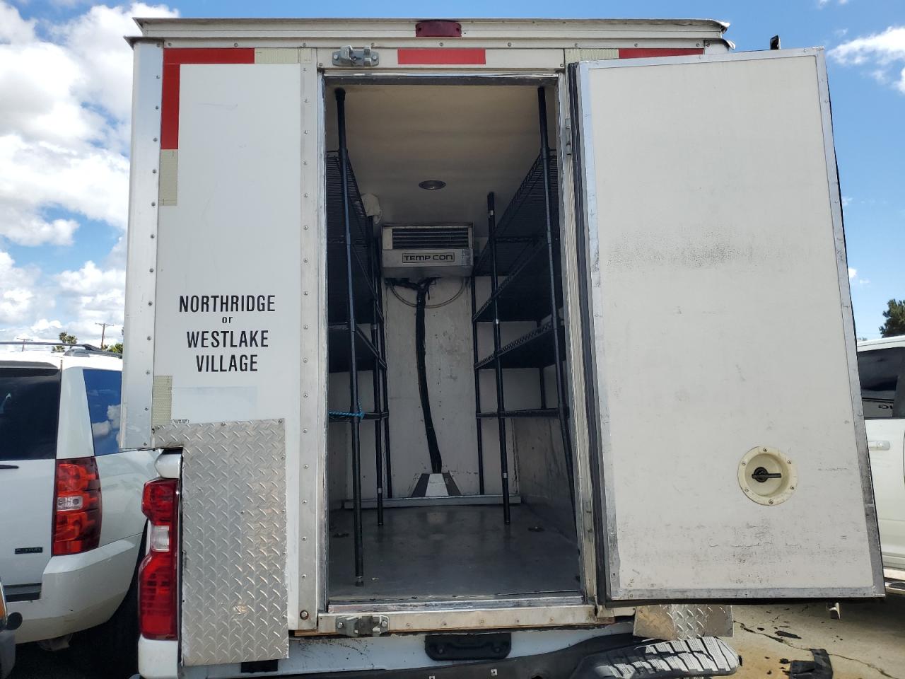 2022 Chevrolet Silverado VIN 1GC0WLE76NF171121 Copart auction photo, rear end / minor dent/scratches damage thumbnail 10