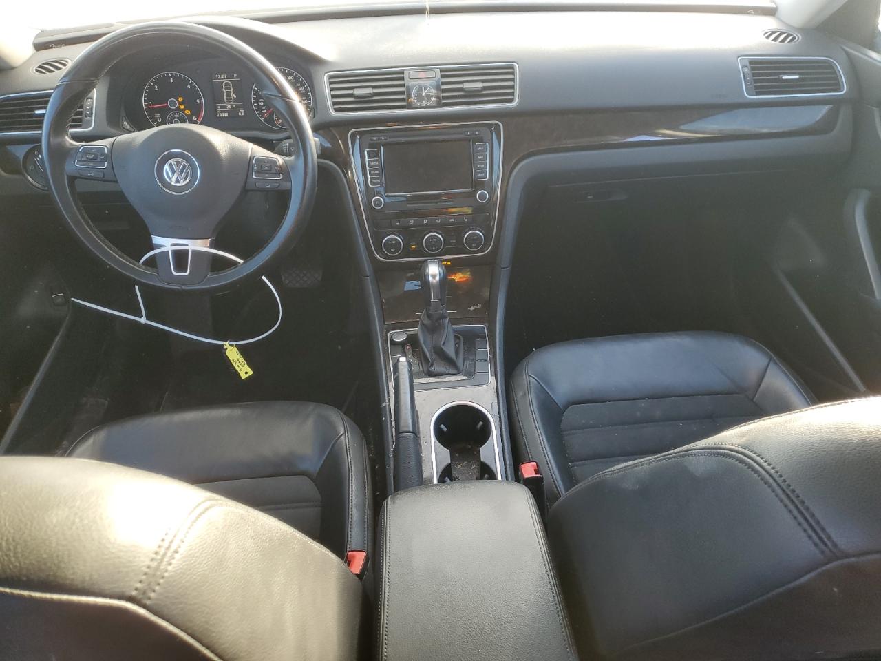 2014 Volkswagen Passat VIN 1VWCN7A33EC055352 Copart auction photo, rear end damage thumbnail 8