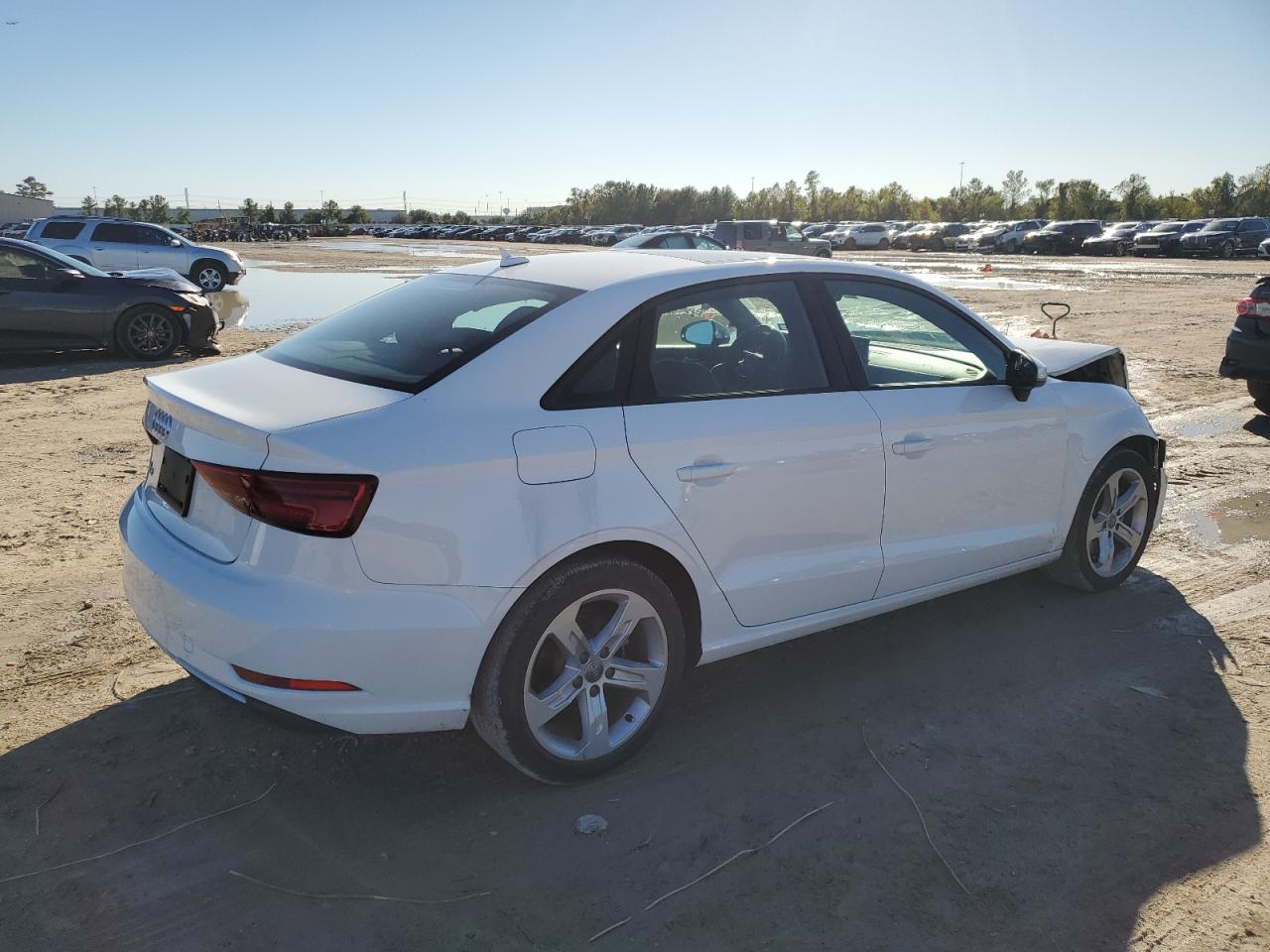 2018 Audi A3 VIN WAUAUGFF4J1080280 Copart auction photo, front end damage thumbnail 3