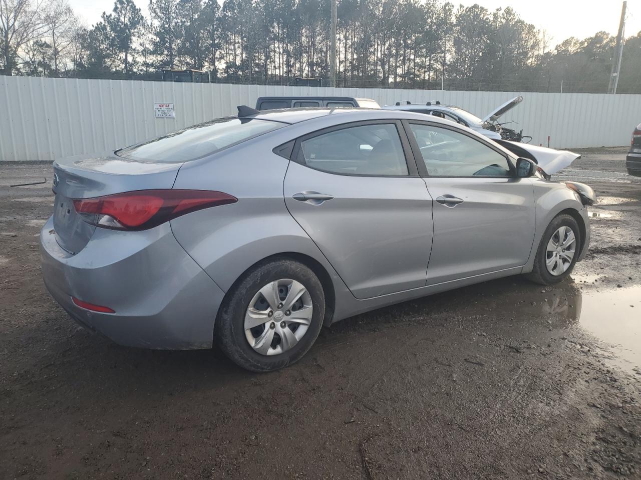 2016 Hyundai Elantra VIN 5NPDH4AE5GH753354 Copart auction photo, front end damage thumbnail 3
