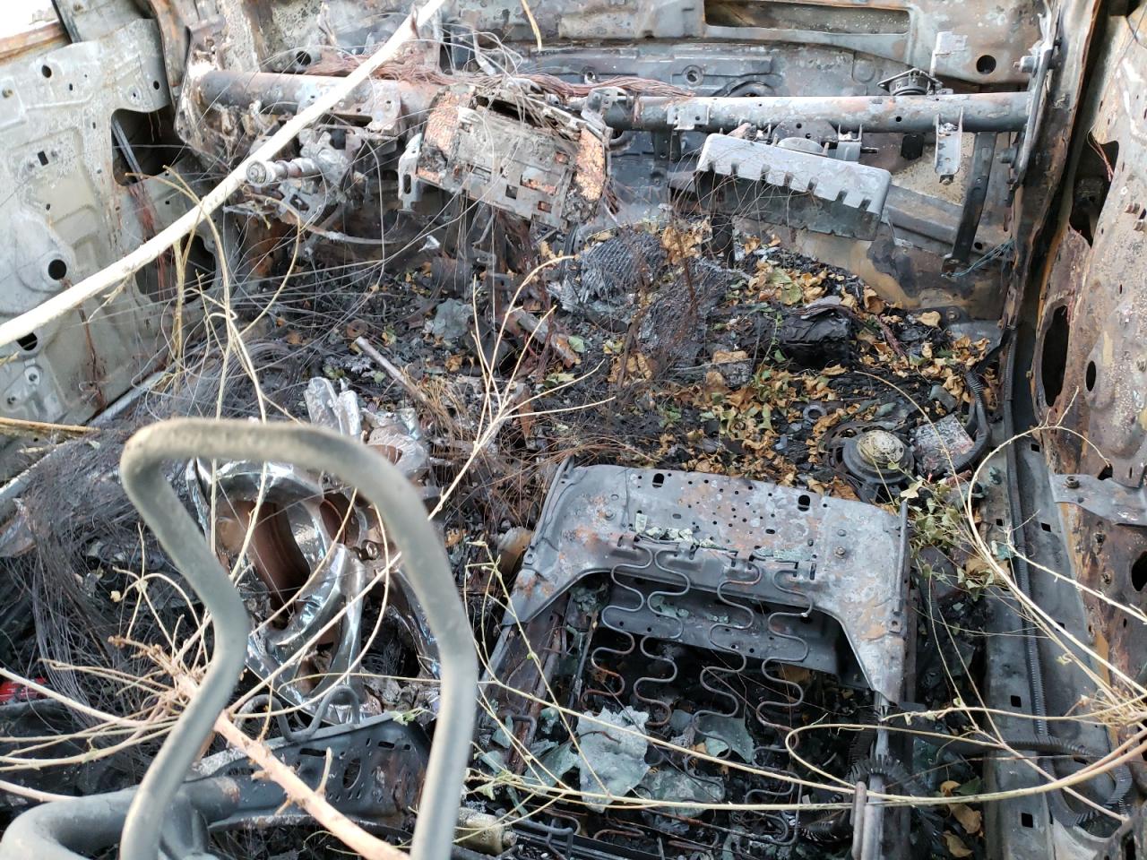 2017 Nissan Maxima VIN 1N4AA6AP8HC377661 Copart auction photo, burn / missing/altered vin damage thumbnail 8