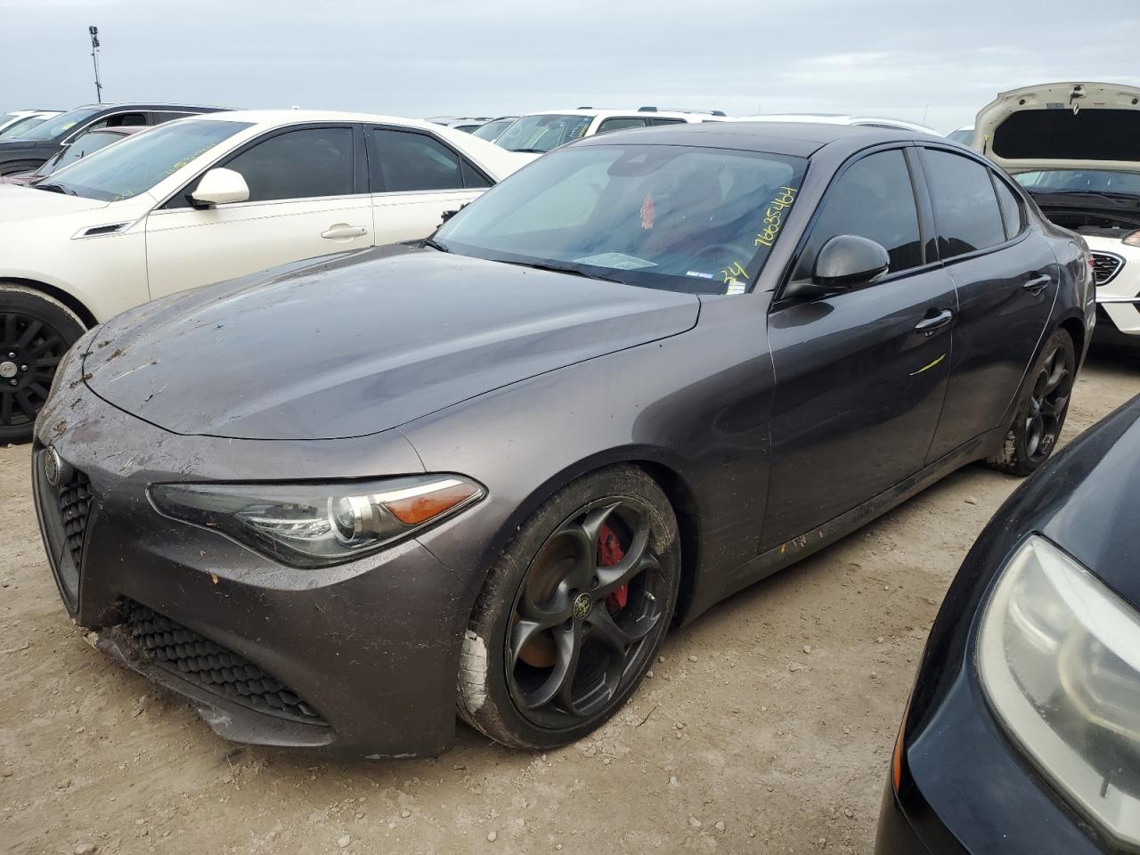 2018 Alfa Romeo Giulia VIN ZARFAEBN3J7595289