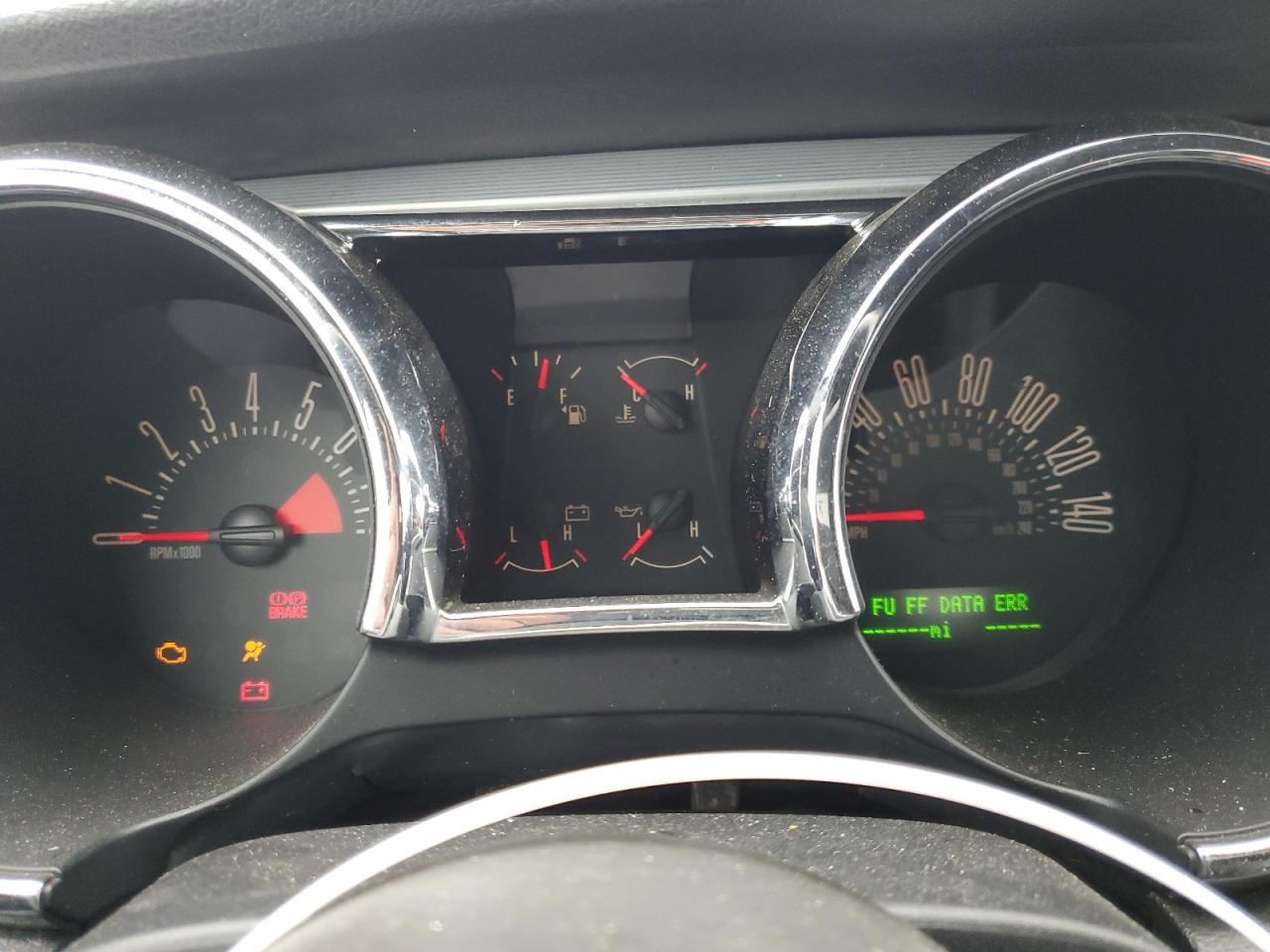 2005 Ford Mustang VIN 1ZVFT82H955259273 Copart auction photo, front end / rear end damage thumbnail 9