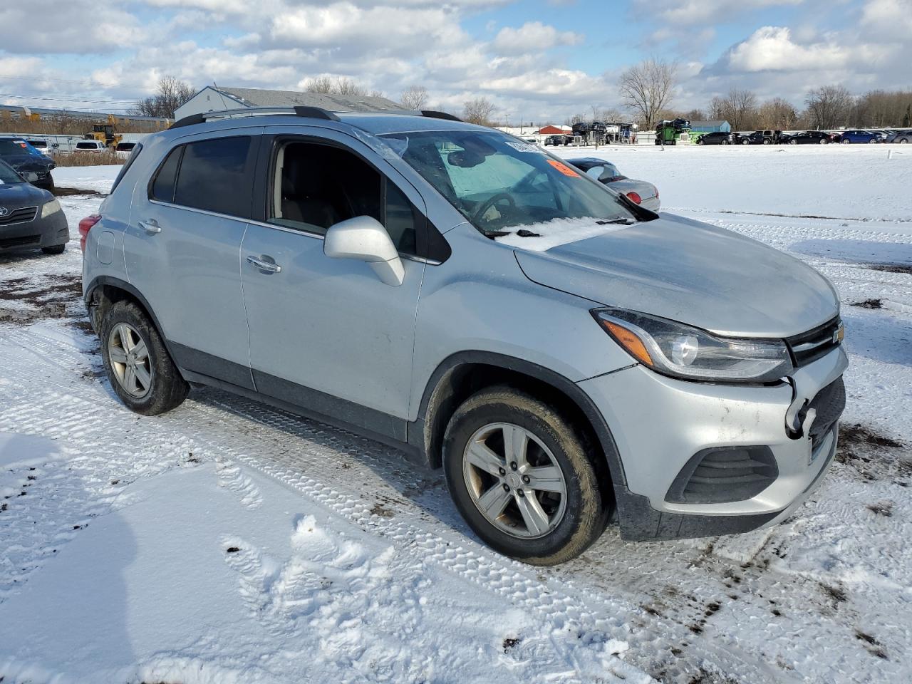 2019 Chevrolet Trax VIN KL7CJPSB2KB949944 Copart auction photo, front end damage thumbnail 4