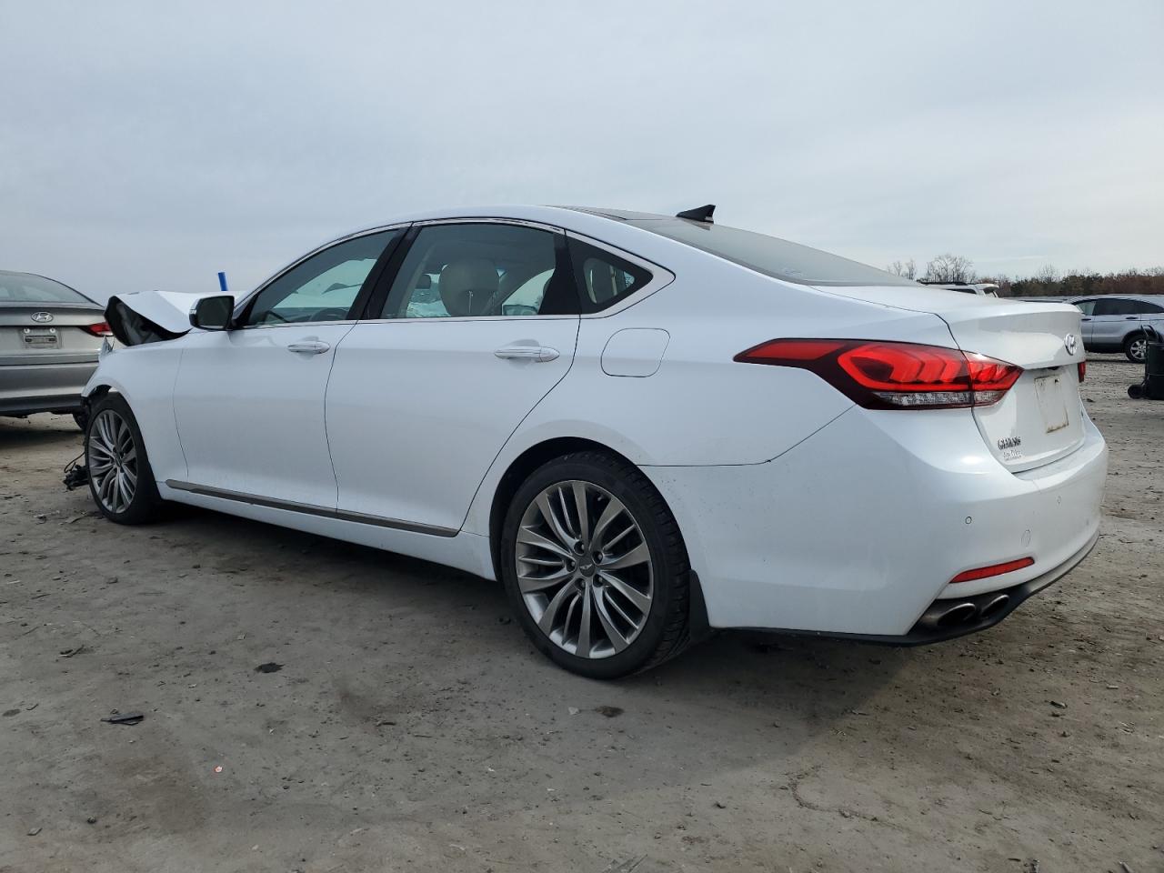 2015 Hyundai Genesis VIN KMHGN4JF1FU069139 Copart auction photo, front end / mechanical damage thumbnail 2