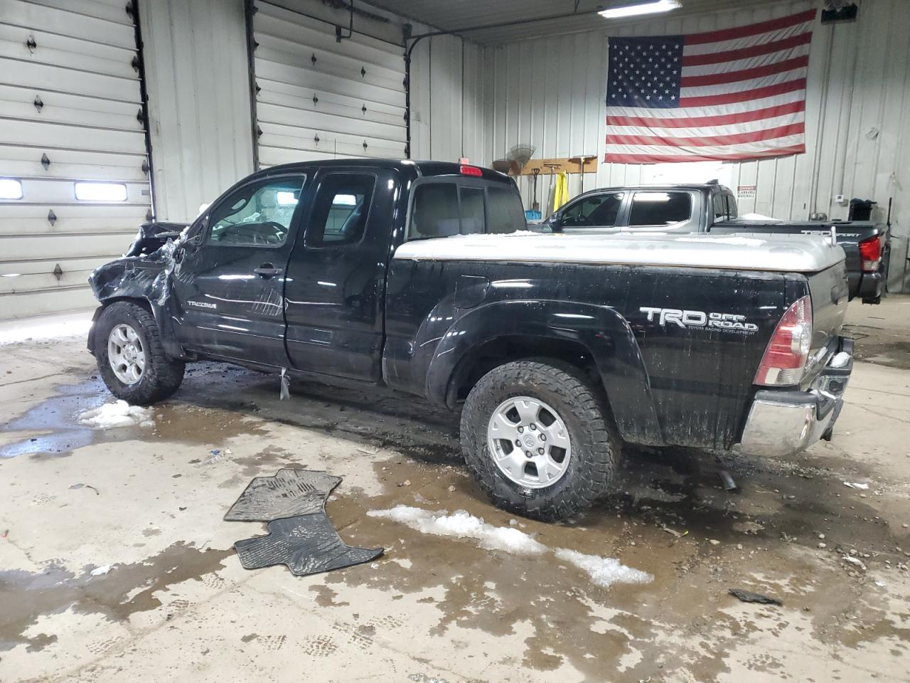 2013 Toyota Tacoma VIN 5TFUU4EN8DX056802 Copart auction photo, front end / side damage thumbnail 2