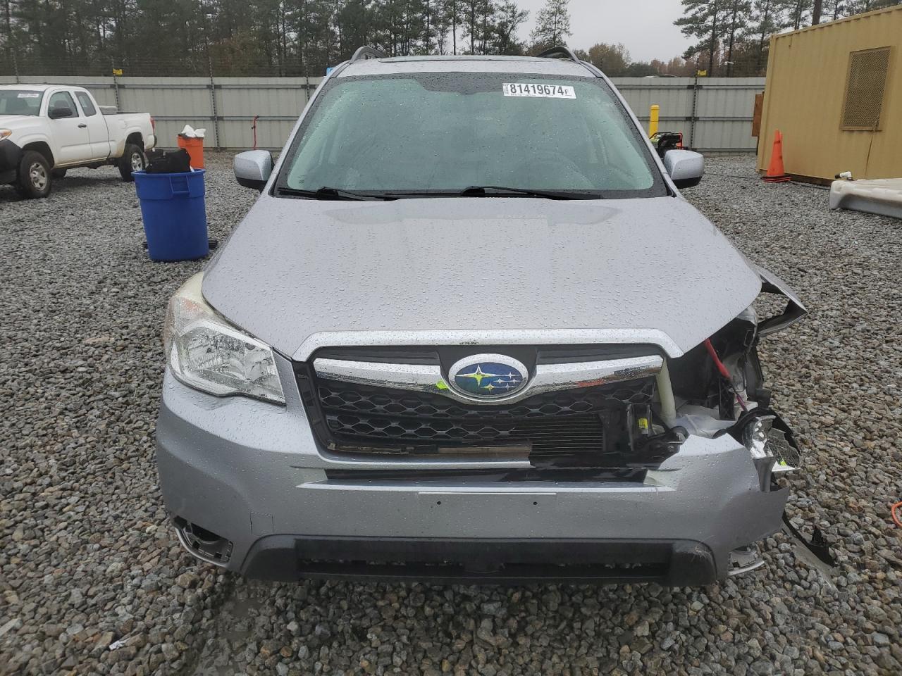 2016 Subaru Forester VIN JF2SJADC0GH512578 Copart auction photo, front end / minor dent/scratches damage thumbnail 5