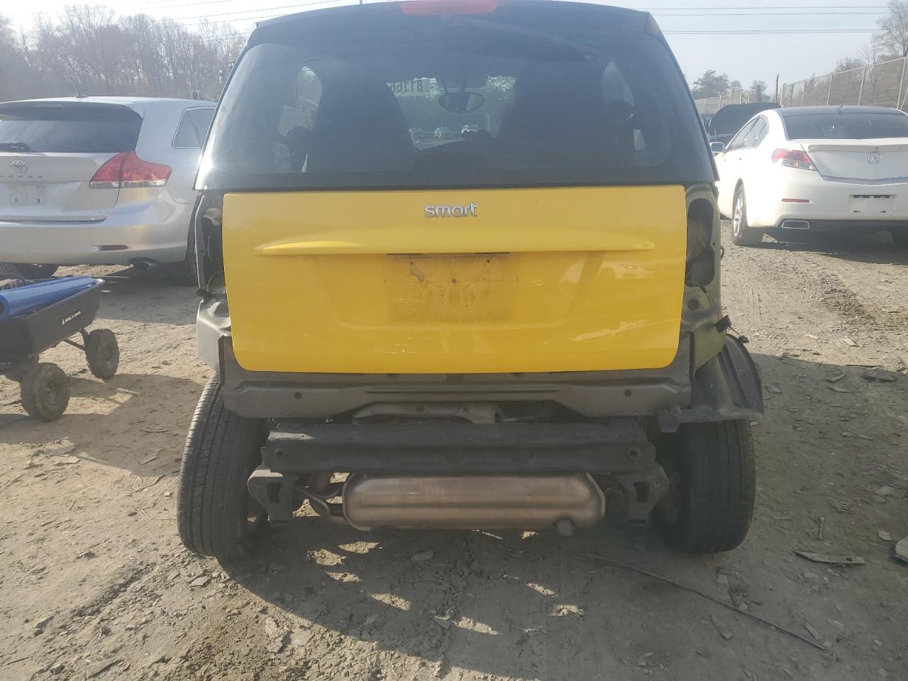 2015 Smart Fortwo VIN WMEEJ3BA3FK806875 Copart auction photo, front end / rear end damage thumbnail 6