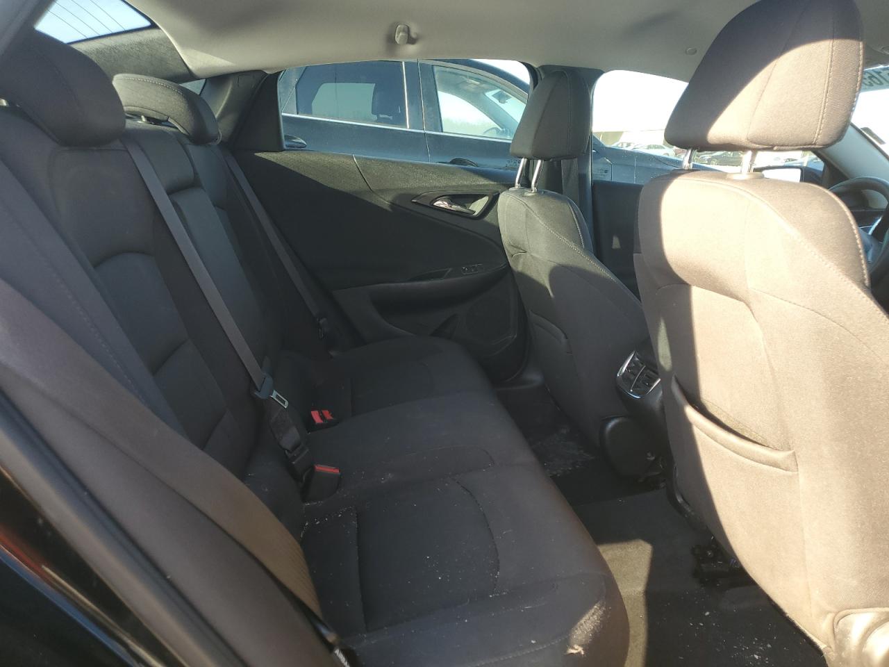 2019 Chevrolet Malibu VIN 1G1ZD5ST4KF139623 Copart auction photo, hail damage thumbnail 10
