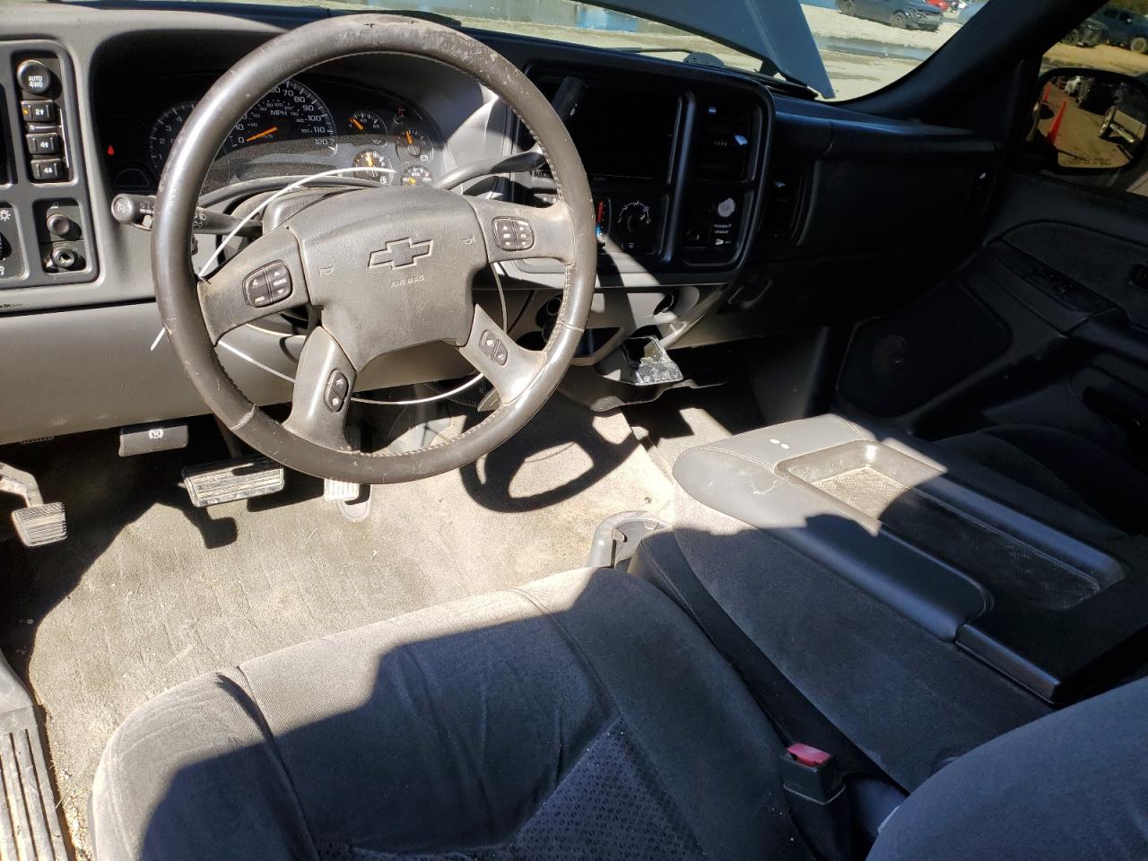 2003 Chevrolet Silverado VIN 1GCEK19T73E278744 Copart auction photo, front end damage thumbnail 8