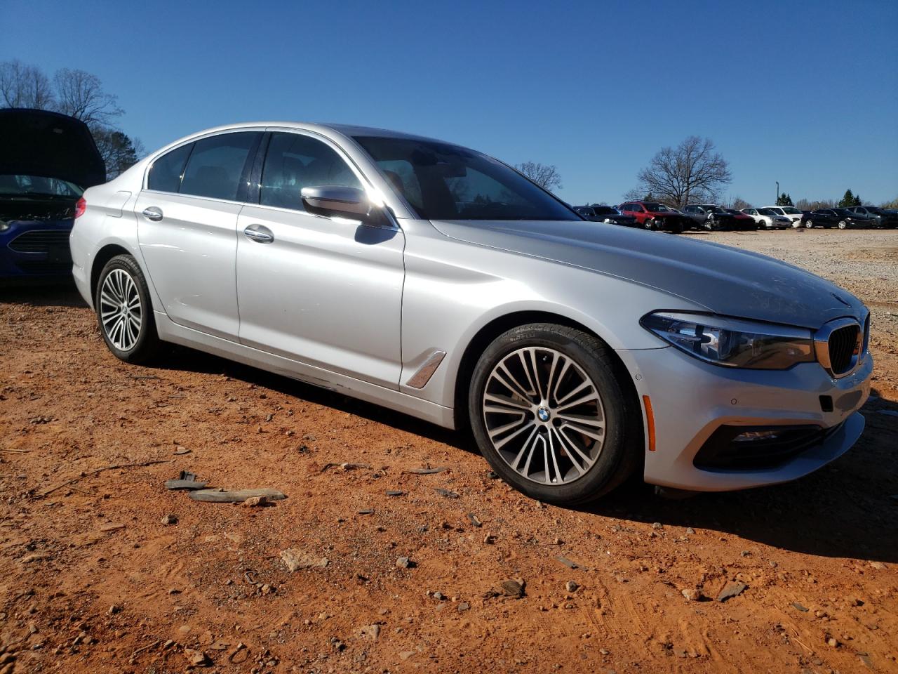 2018 BMW 5er VIN WBAJE5C54JWA97745 Copart auction photo, minor dent/scratches damage thumbnail 4