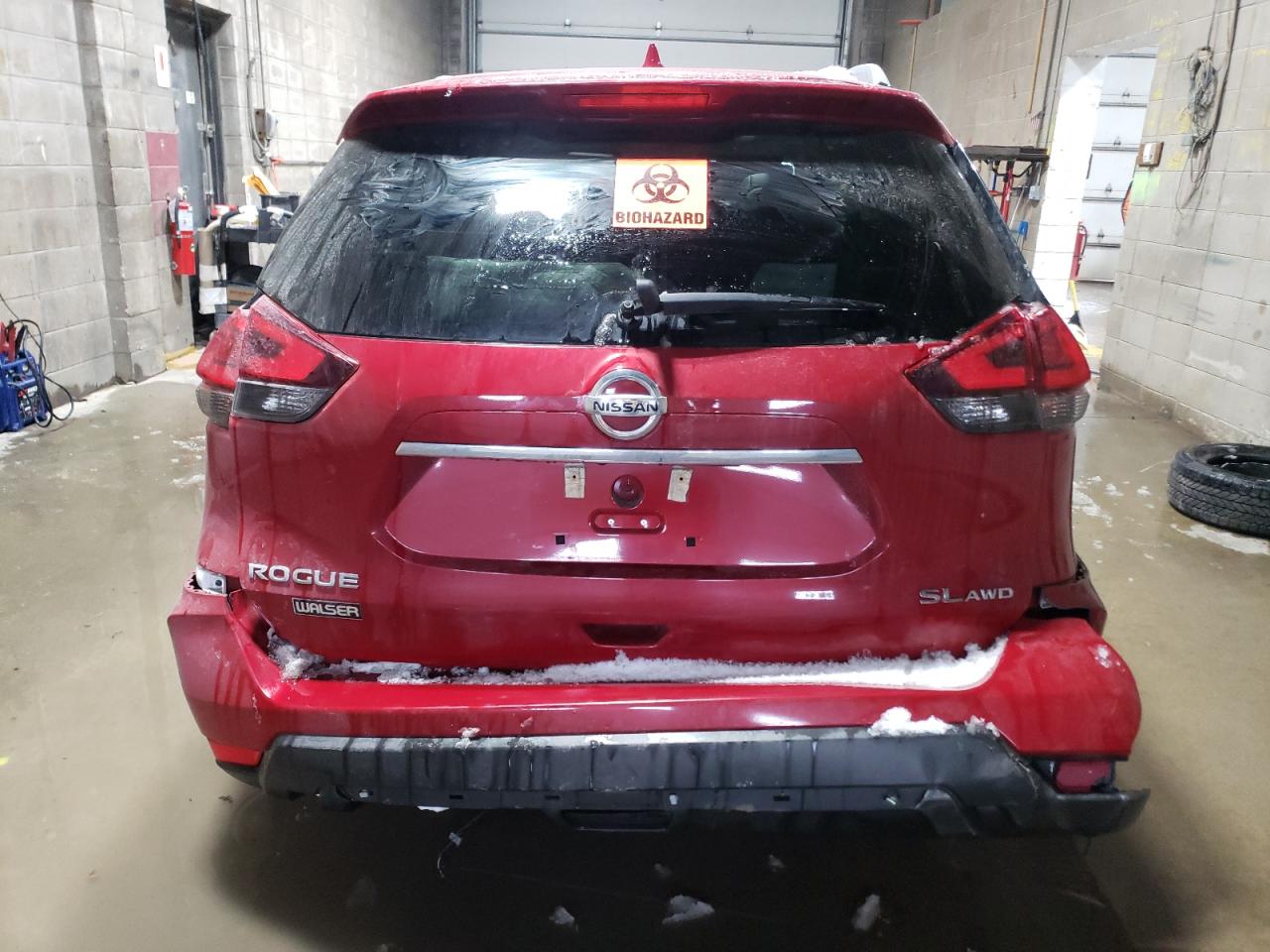 2017 Nissan Rogue VIN 5N1AT2MV0HC870334 Copart auction photo, rollover damage thumbnail 6