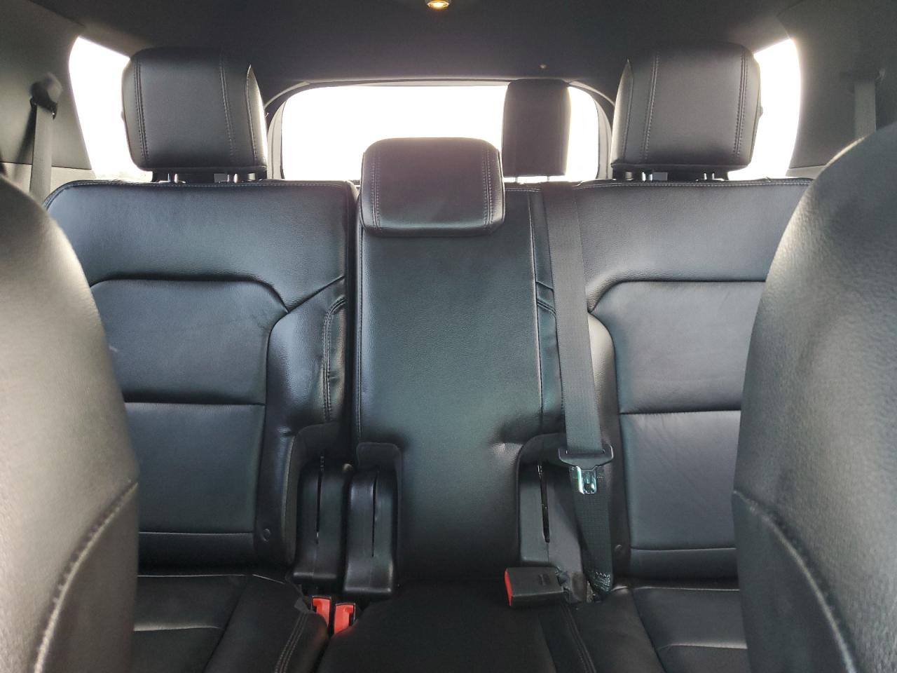2017 Ford Explorer VIN 1FM5K8D81HGA01168 Copart auction photo, minor dent/scratches damage thumbnail 11