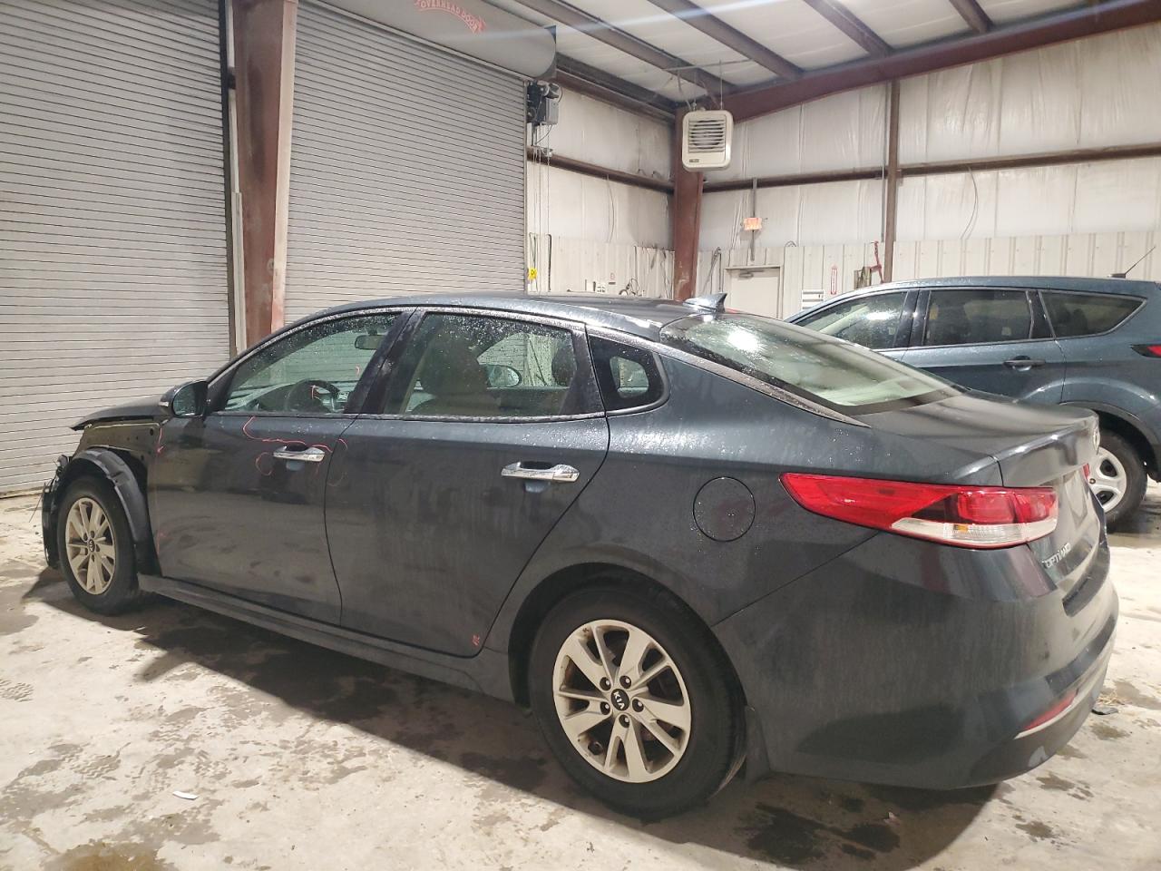 2016 KIA Optima VIN 5XXGT4L34GG031134 Copart auction photo, front end / side damage thumbnail 2