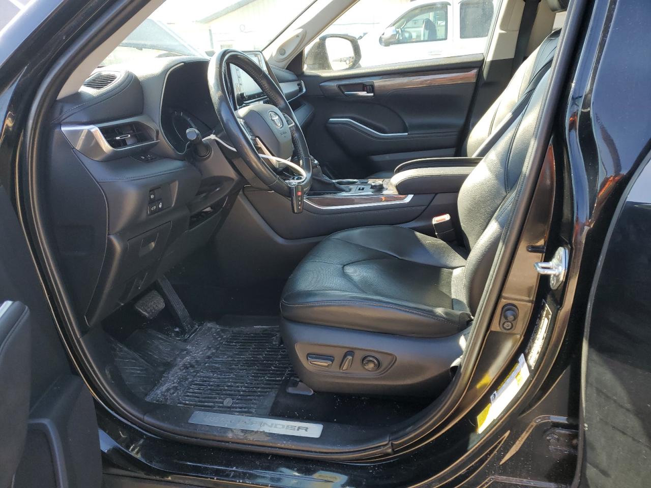 2020 Toyota Highlander VIN 5TDDZRBH7LS036400 Copart auction photo, all over damage thumbnail 7