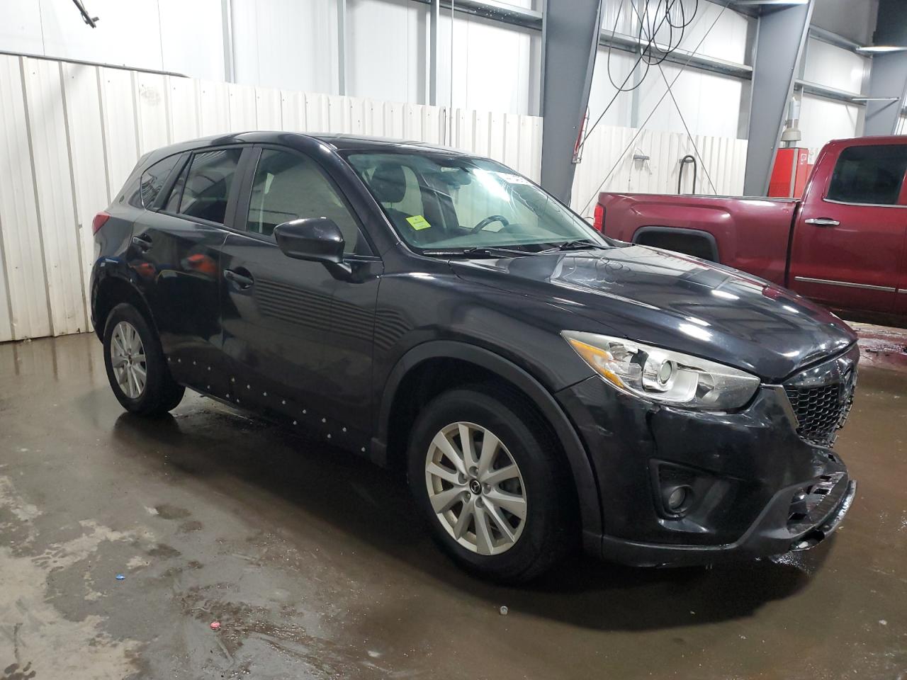 2013 Mazda CX-5 VIN JM3KE4CE1D0166257 Copart auction photo, front end / side damage thumbnail 4