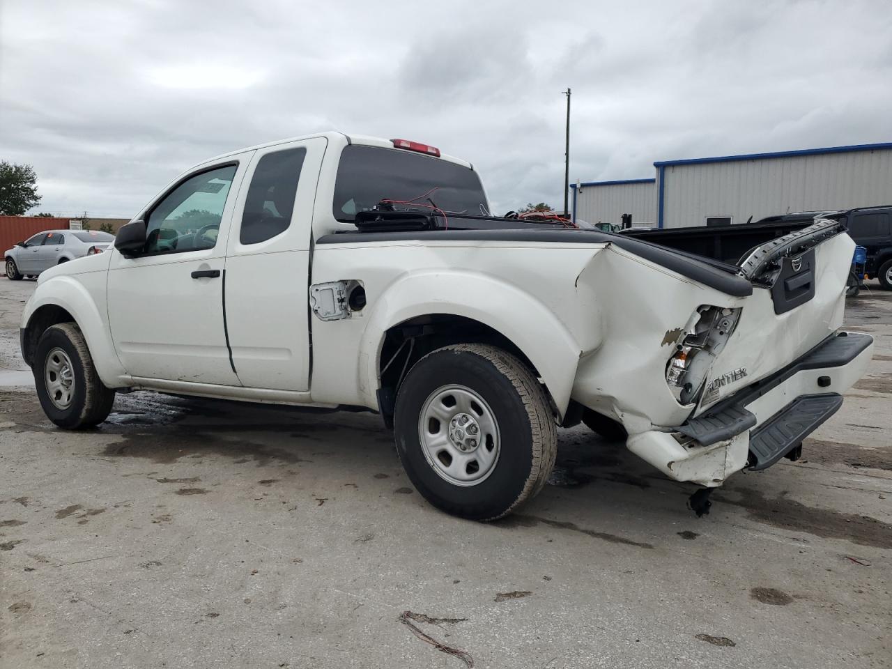 2019 Nissan Navara (Frontier) VIN 1N6BD0CT5KN742108 Copart auction photo, rear end damage thumbnail 2