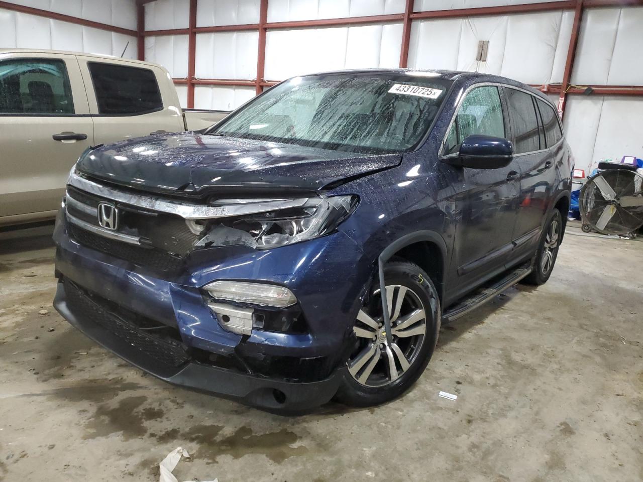 2018 Honda Pilot VIN 5FNYF6H82JB010773