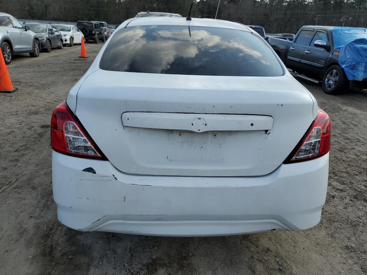 2017 Nissan Versa VIN 3N1CN7AP7HL802145 Copart auction photo, front end damage thumbnail 6