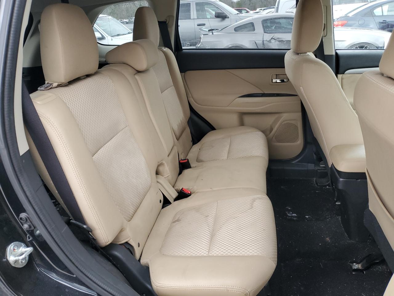2018 Mitsubishi Outlander VIN JA4AZ3A36JJ001566 Copart auction photo, front end / minor dent/scratches damage thumbnail 11