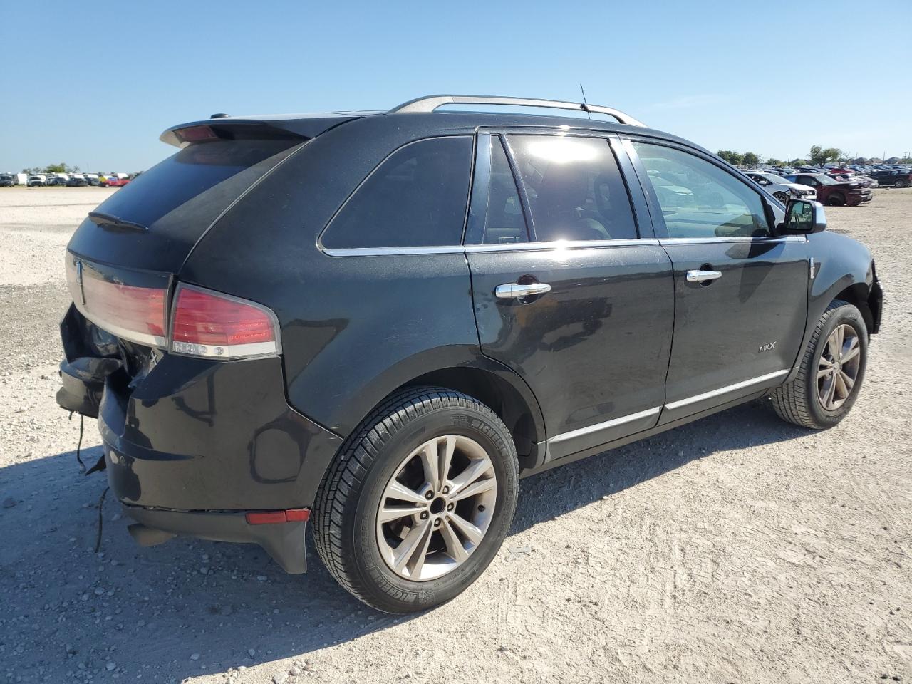 2010 Lincoln MKX VIN 2LMDJ6JC8ABJ16010 Copart auction photo, rear end / front end damage thumbnail 3