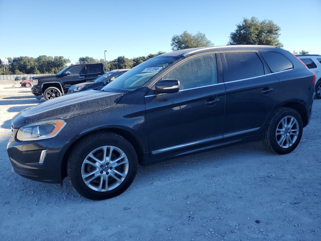 2016 Volvo XC60 VIN YV440MDM2G2856630