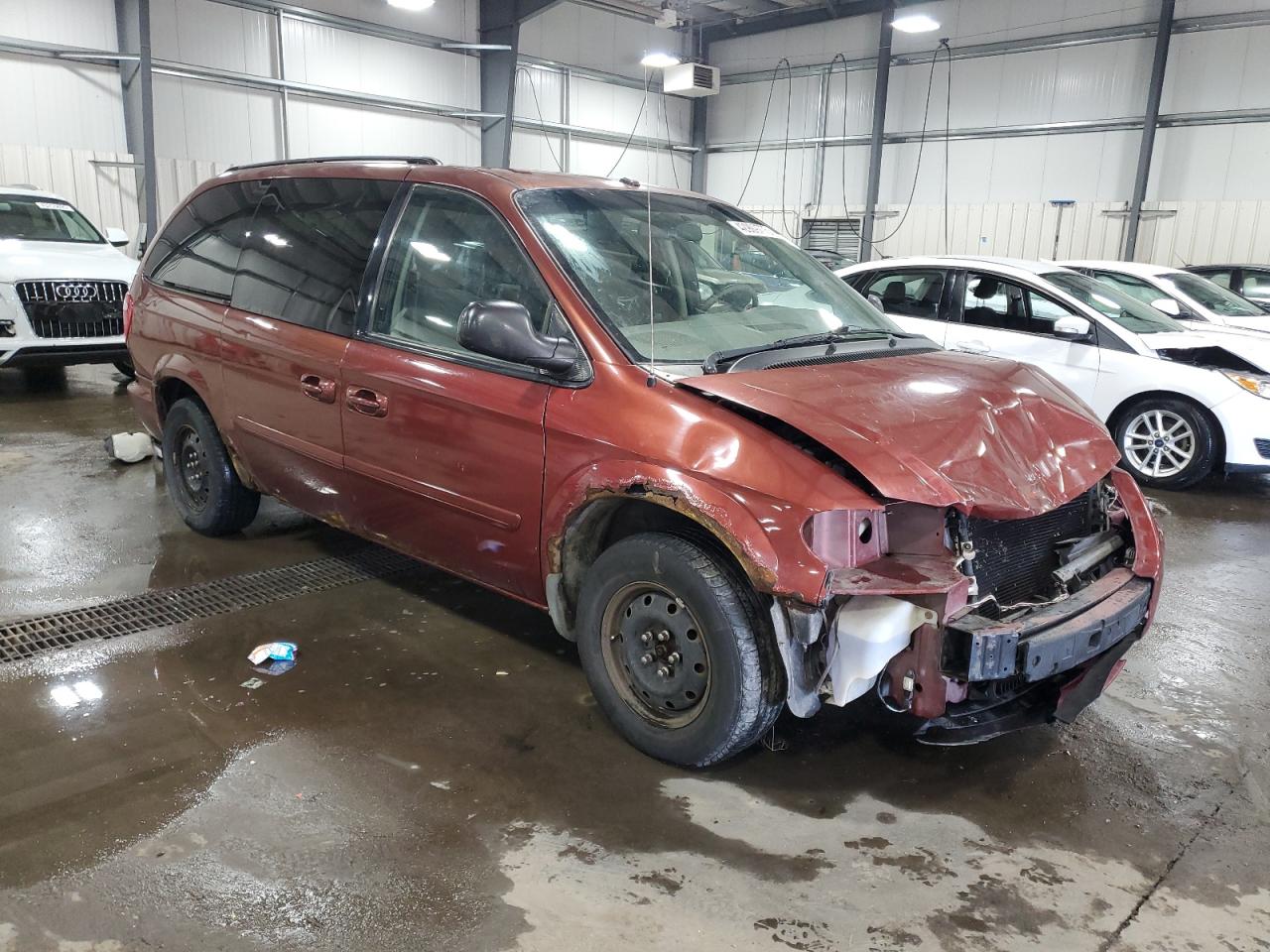 2007 Chrysler Town & Country VIN 2A4GP44R17R251887 Copart auction photo, front end damage thumbnail 4
