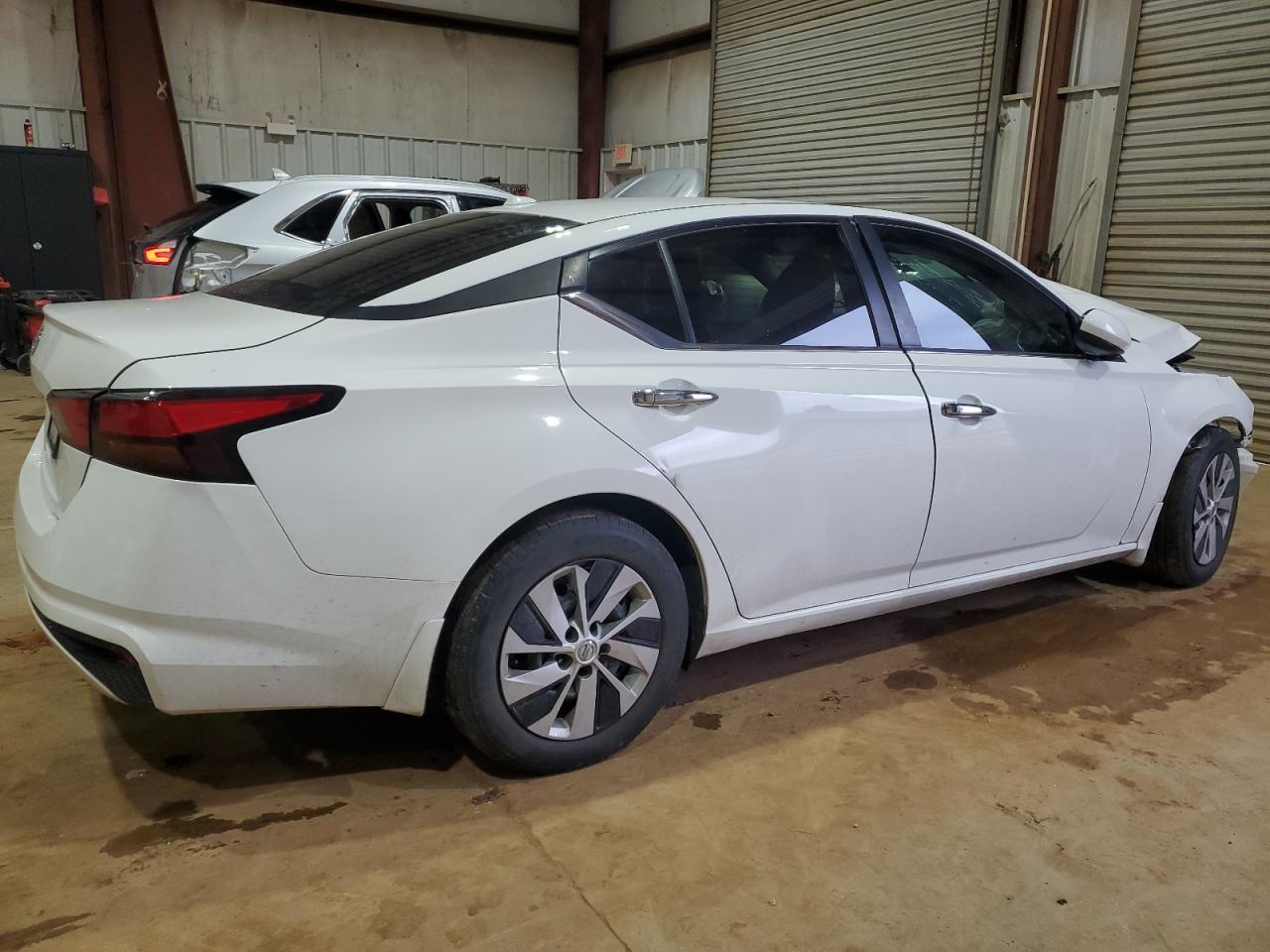 2019 Nissan Altima VIN 1N4BL4BV8KN323756 Copart auction photo, front end damage thumbnail 3