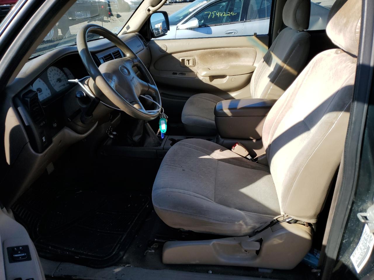 2001 Toyota Tacoma VIN 5TEWN72N81Z718555 Copart auction photo, all over damage thumbnail 7