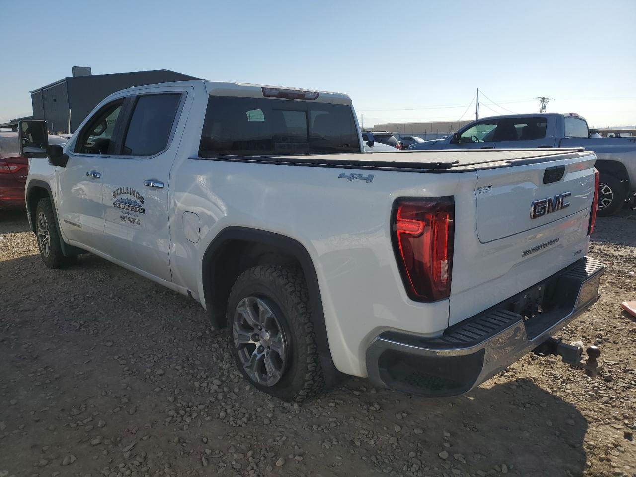 2022 GMC Sierra VIN 3GTU9DED0NG141938 Copart auction photo, side damage thumbnail 2