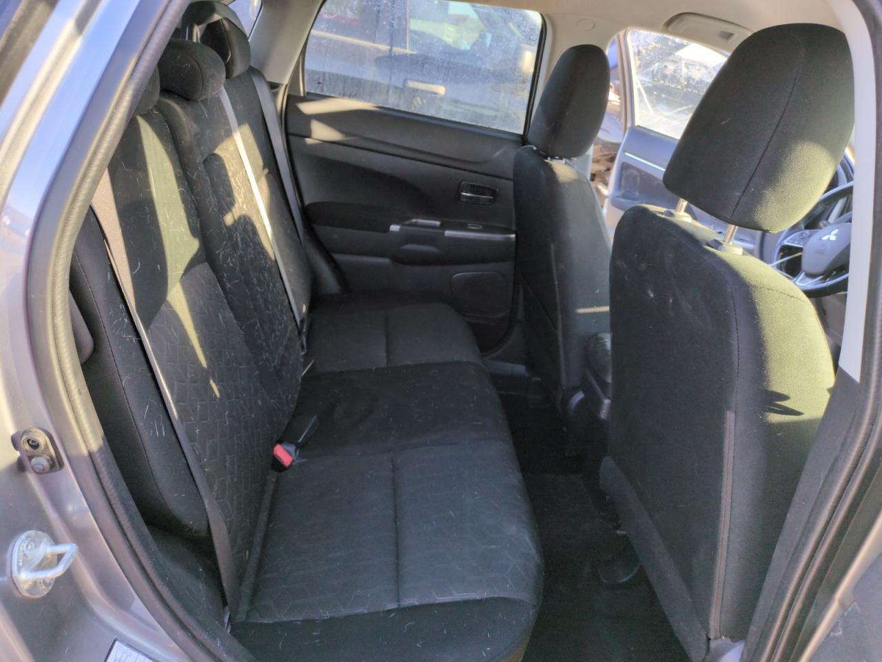 2021 Mitsubishi Outlander VIN JA4ARUAU8MU023568 Copart auction photo, side / front end damage thumbnail 10