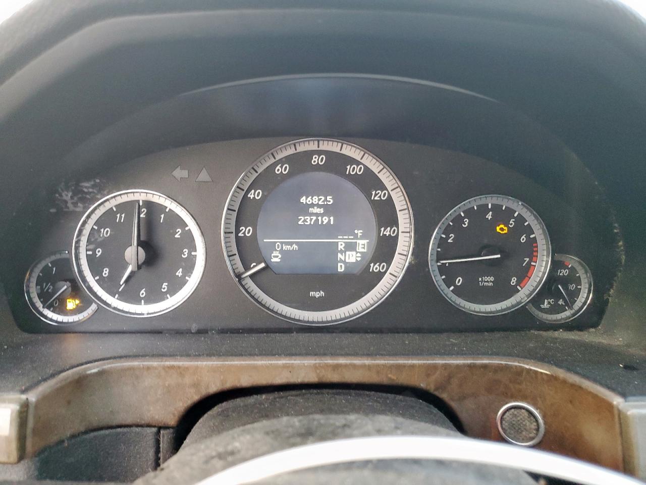 2011 Mercedes-Benz E-klasse VIN WDDHF8HB8BA369827 Copart auction photo, front end damage thumbnail 9