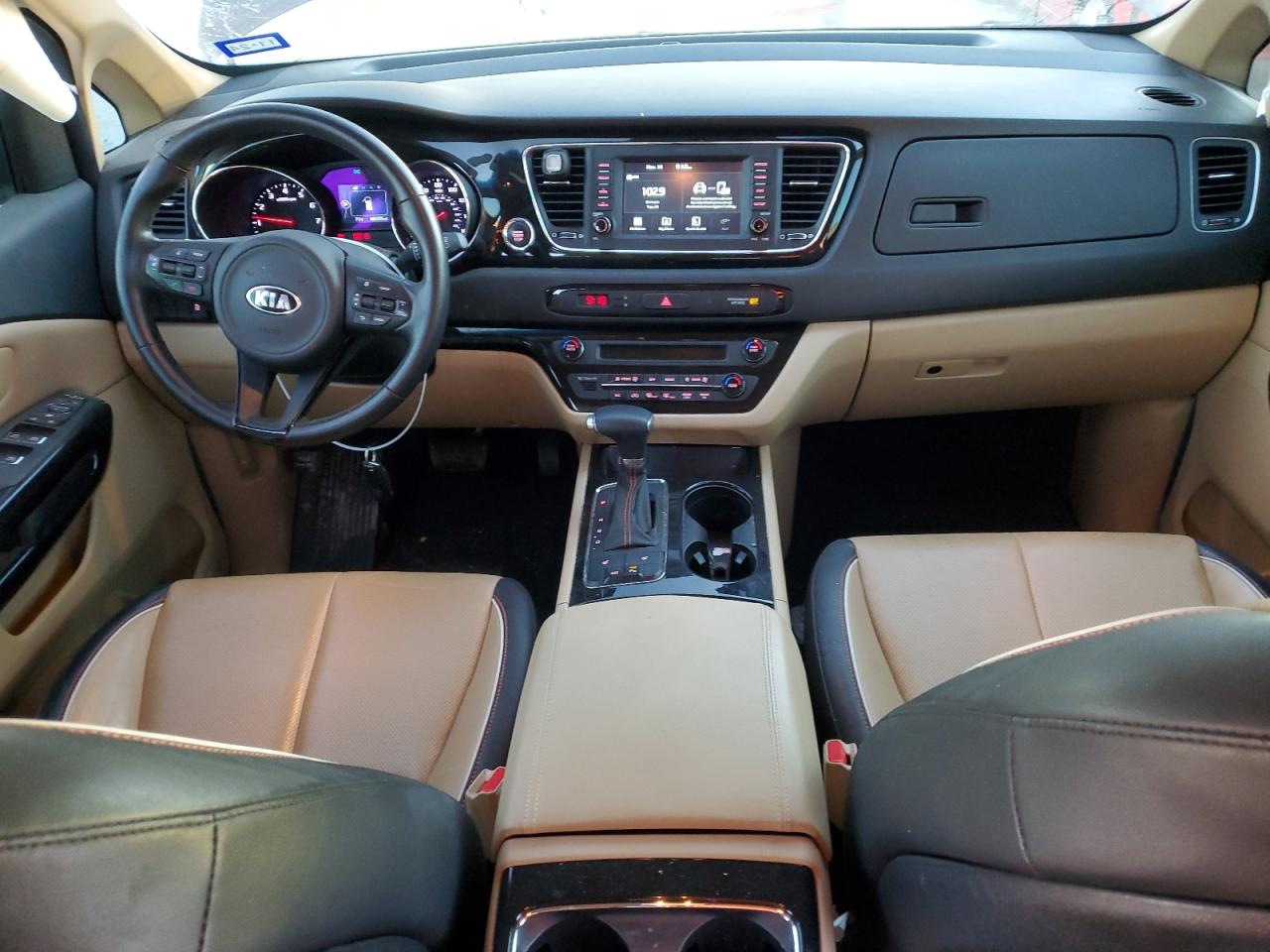 2018 KIA Sedona VIN KNDMC5C17J6379118 Copart auction photo, side damage thumbnail 8