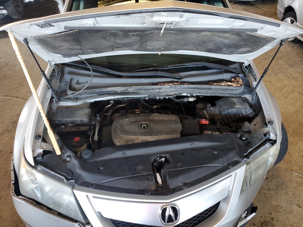 2011 Acura MDX VIN 2HNYD2H62BH517658 Copart auction photo, undercarriage / front end damage thumbnail 12