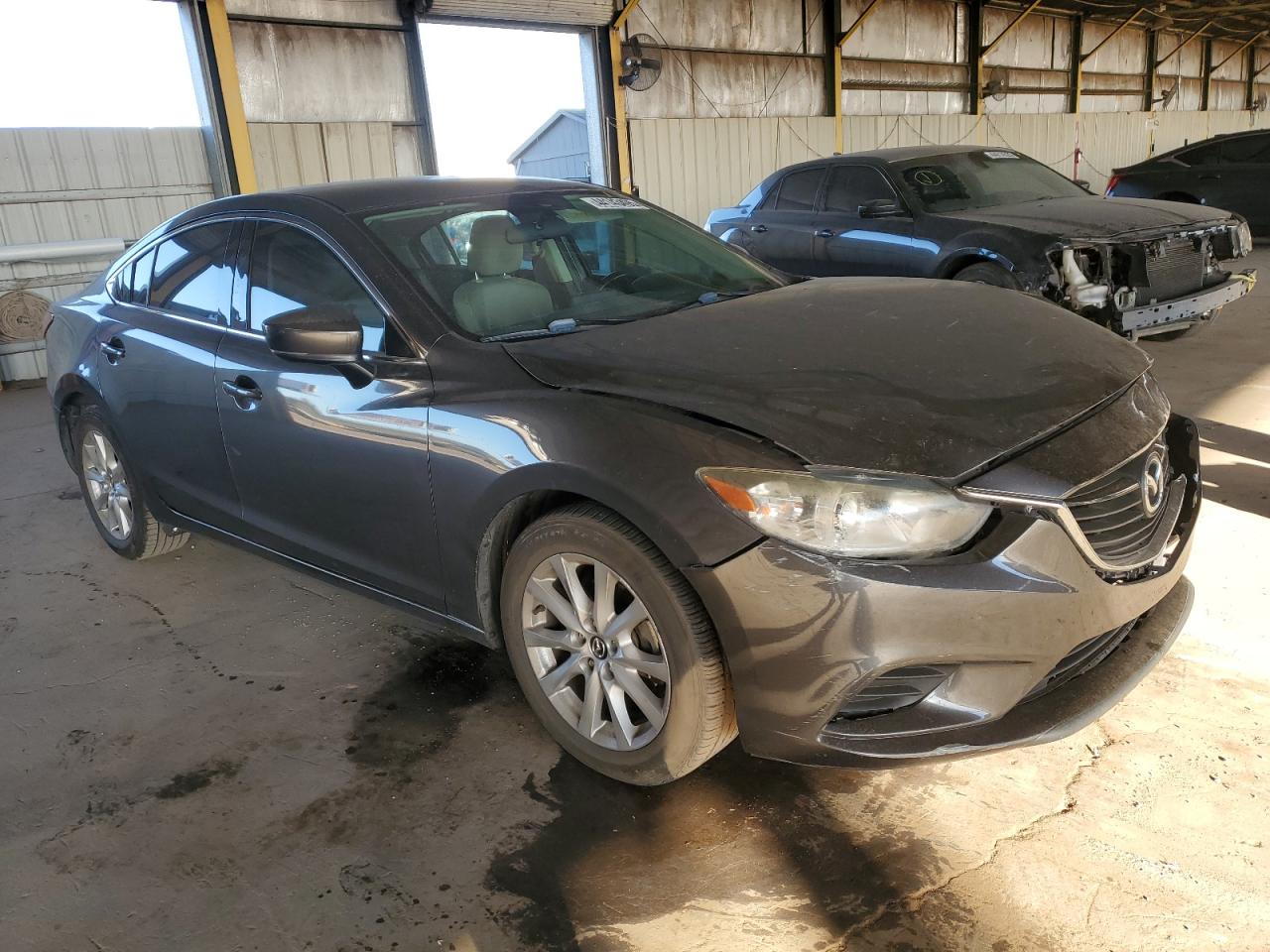 2017 Mazda 6 VIN JM1GL1U54H1138812 Copart auction photo, front end / minor dent/scratches damage thumbnail 4
