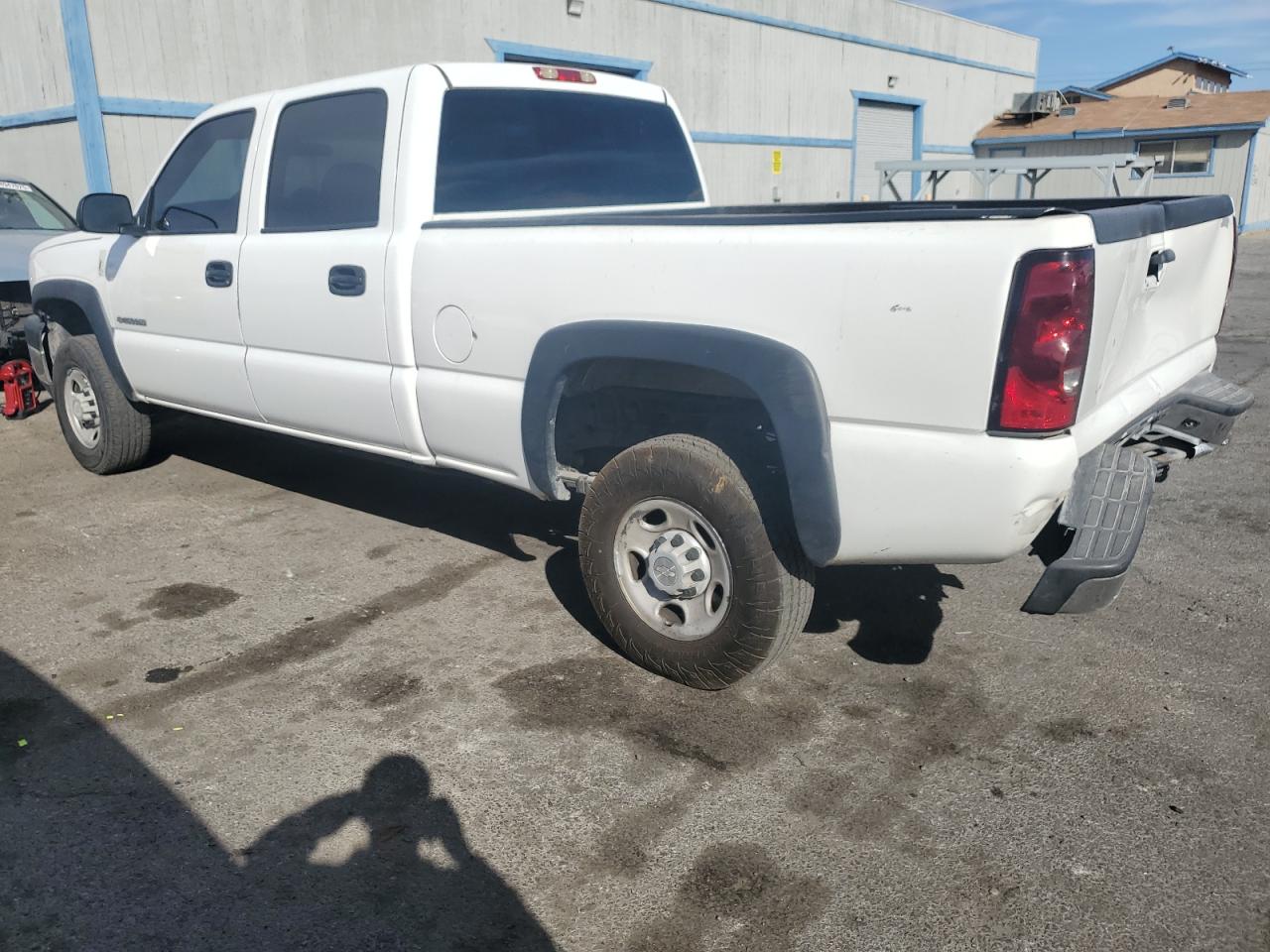 2007 Chevrolet Silverado VIN 1GCHC23U37F200589 Copart auction photo, rear end damage thumbnail 2