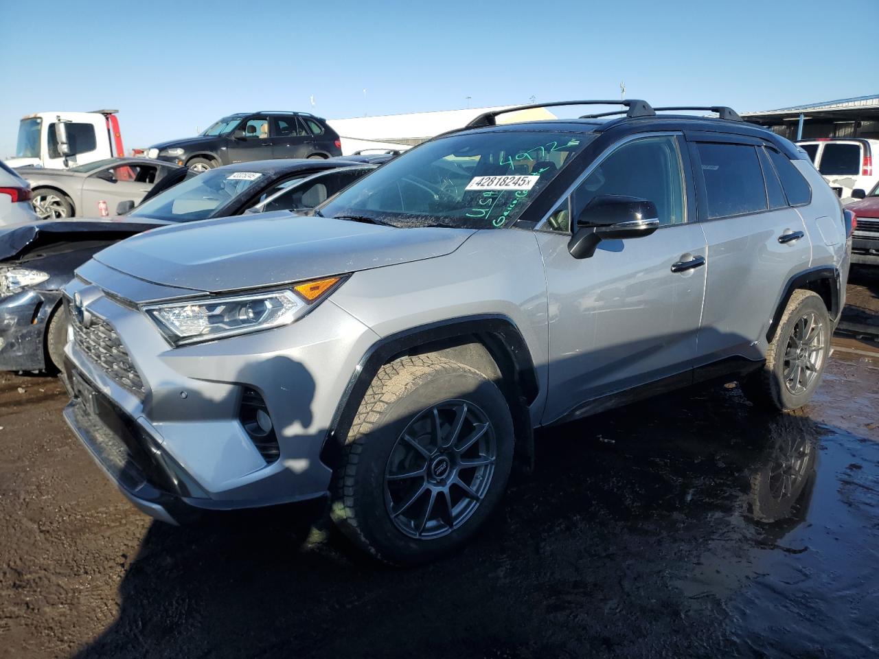 2019 Toyota RAV 4 VIN JTMEWRFV1KJ010612
