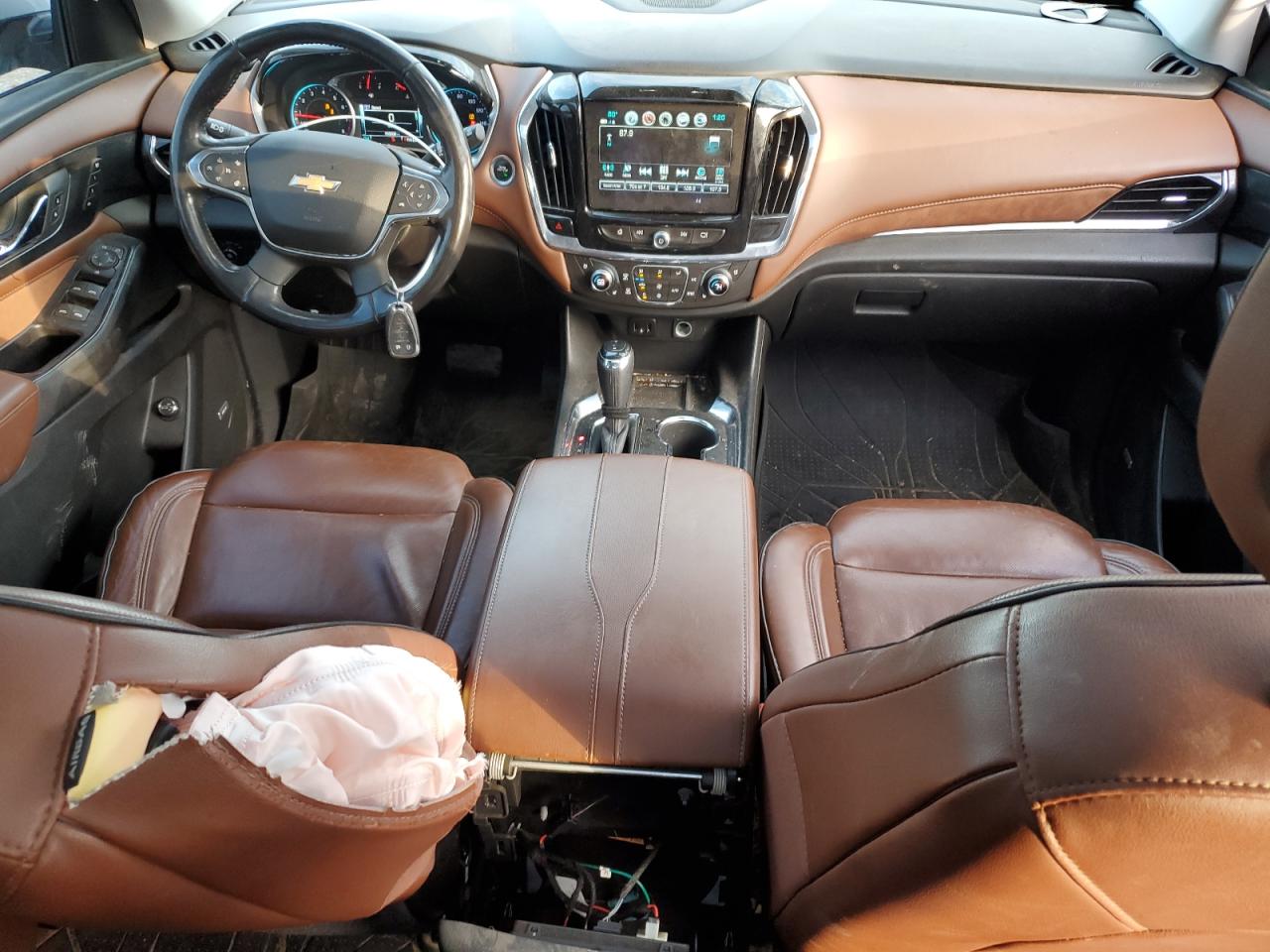 2018 Chevrolet Traverse VIN 1GNEVKKW4JJ174726 Copart auction photo, all over damage thumbnail 8